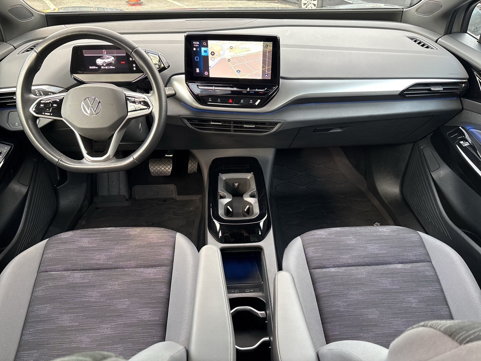 Volkswagen ID.4 PURE NAVI CARPLAY SITZHEIZUNG LED