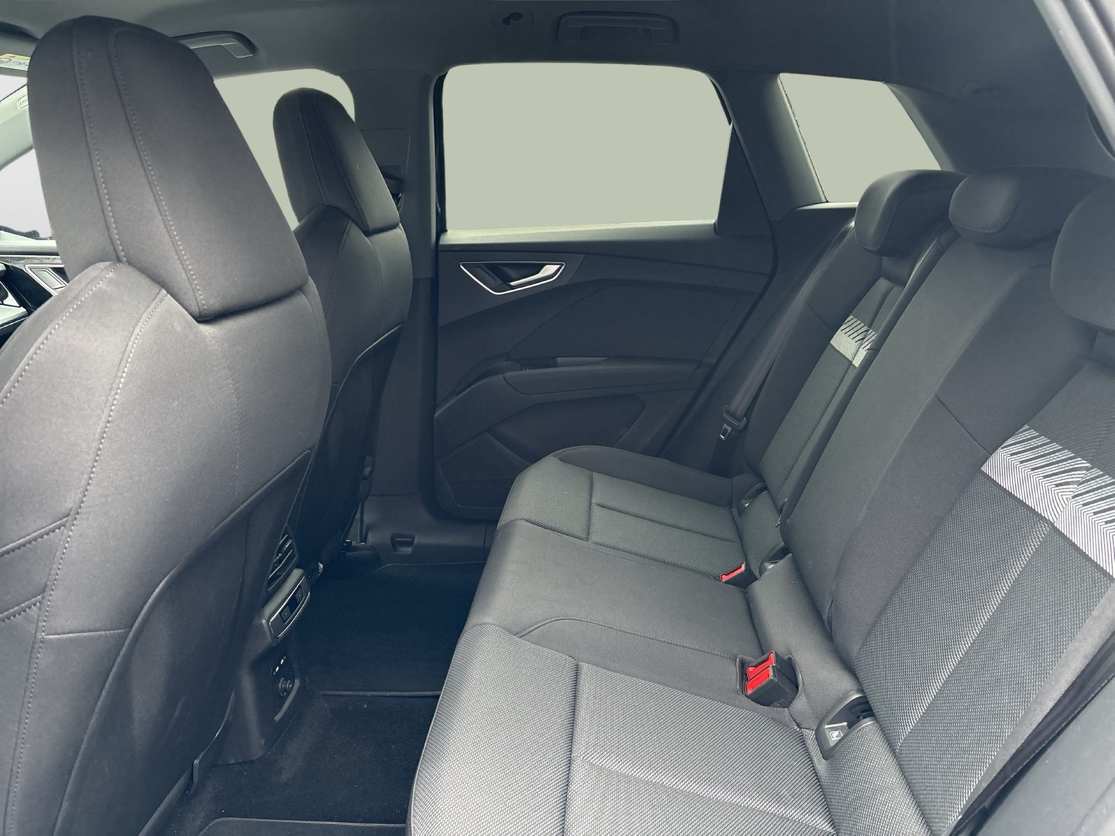 Audi Q4 e-tron 45 S LINE LM20 E-KLAPPE NAVI+ CARPLAY