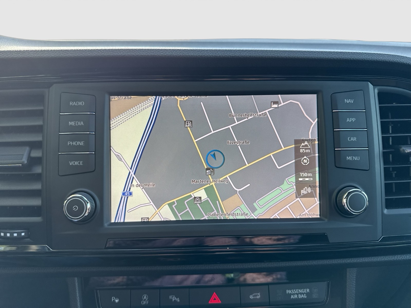 Cupra Ateca 2.0 4X4 PANO AHK 360°CAM ALU19 eKLAPPE NAVI