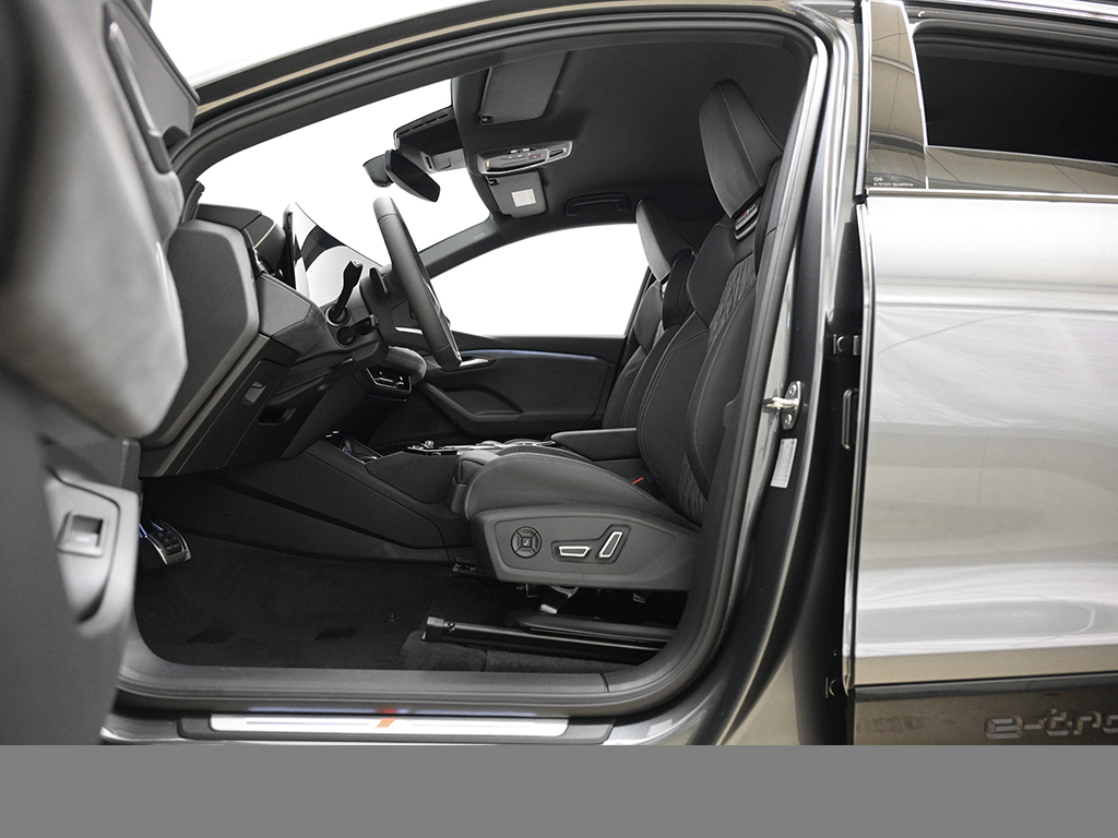 Audi Q6 e-tron quattro S Line AHK+KomfortpaketPlus+Sonnenschutzverglasung