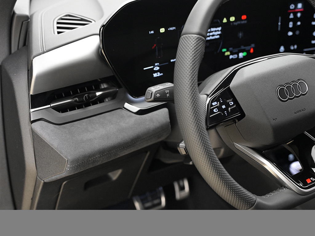 Audi Q6 e-tron quattro S Line AHK+KomfortpaketPlus+Sonnenschutzverglasung