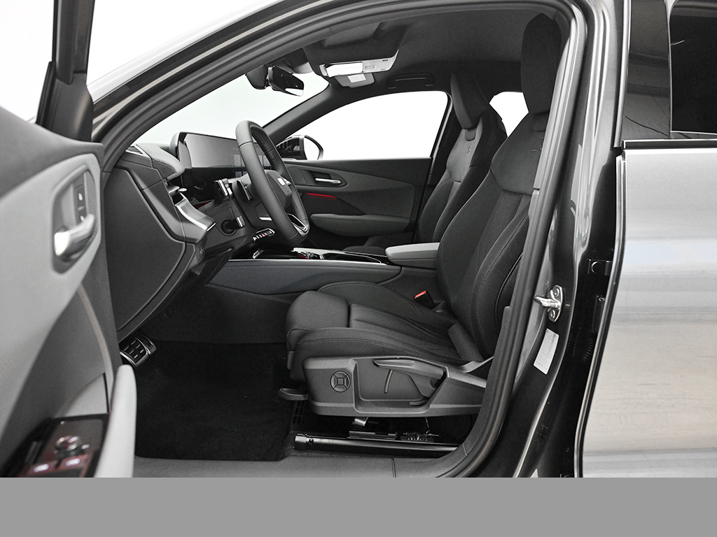 Audi Q3 Sportback TFSI S tronic S Line AHK+Sonnenschutzverglasung+TechPlus+TechPro