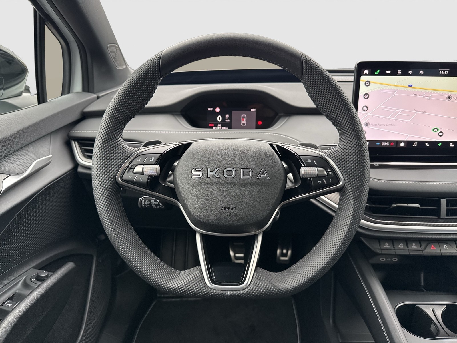 Skoda Elroq 85 Sportline AHK ACC HuD NAV 360 Grad