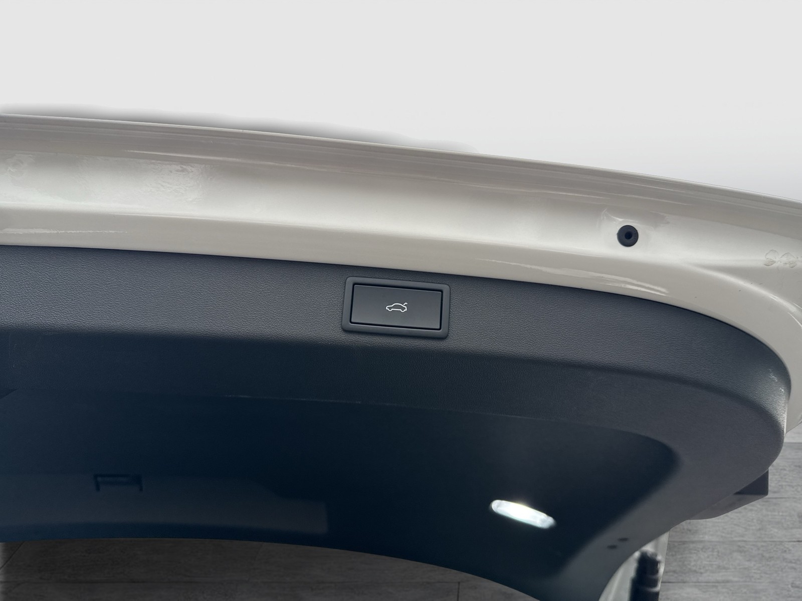 Skoda Elroq 85 Sportline AHK ACC HuD NAV 360 Grad