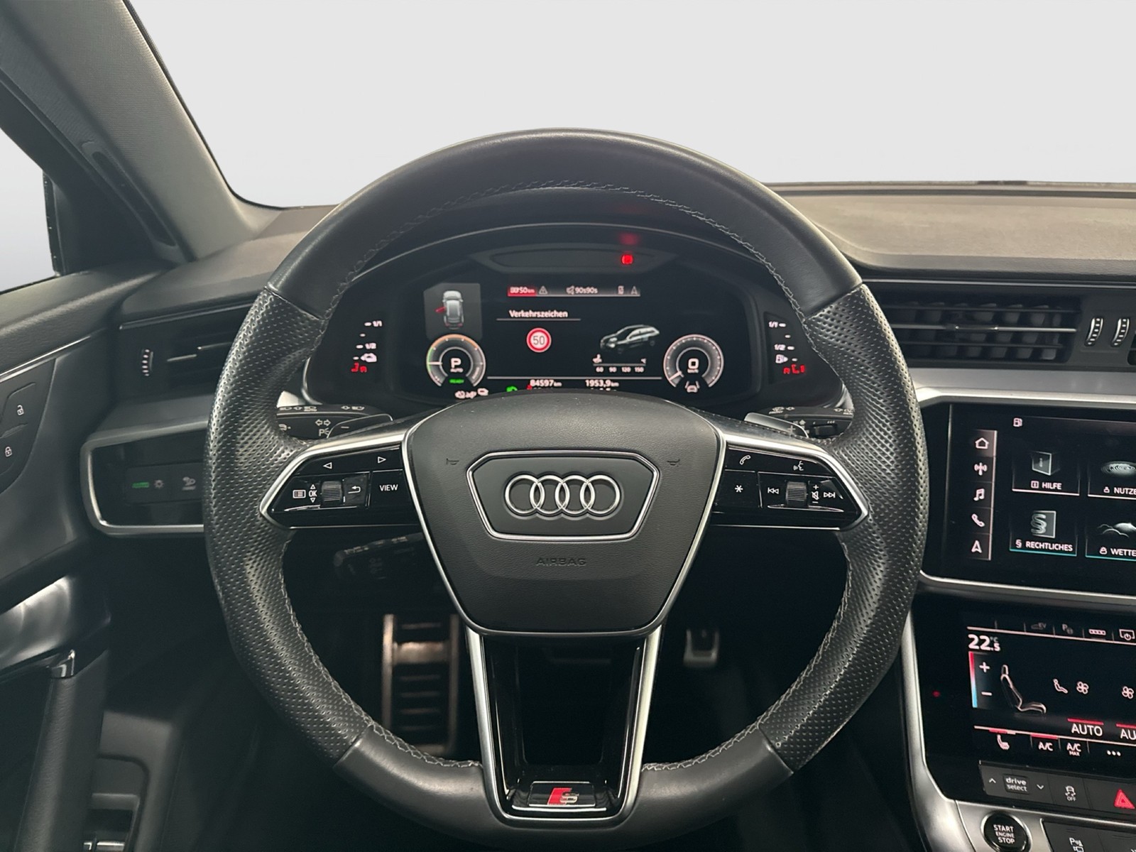 Audi A6 Avant 55 Q. HYBRID S LINE PANO AHK B&O