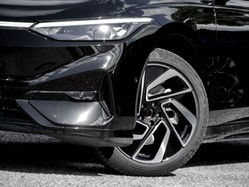 Volkswagen ID.7 Tourer PRO BLACK STYLE AHK 360°CAM ACC LM20