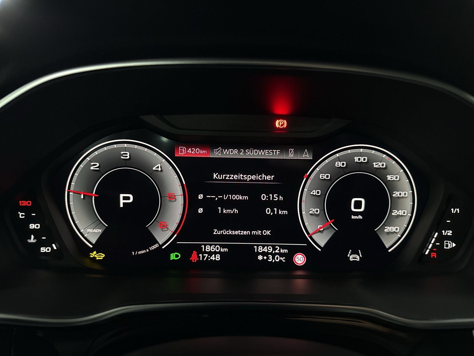 Audi Q3 35 PANO KAMERA ALU18 eKLAPPE NAVI+ SITZHEIZ.