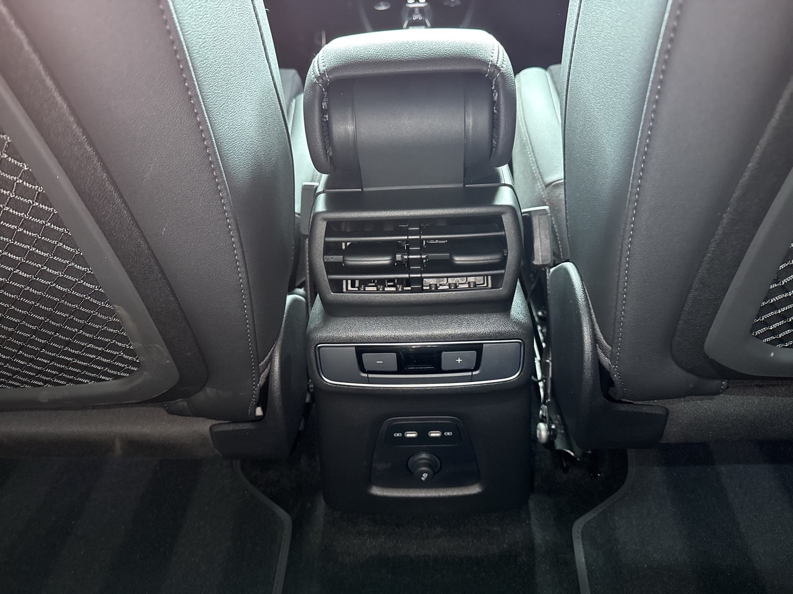 Audi Q4 Sportback 55 e-tron quattro +editionSLine+AHK+Pano+Assistenzpaket+