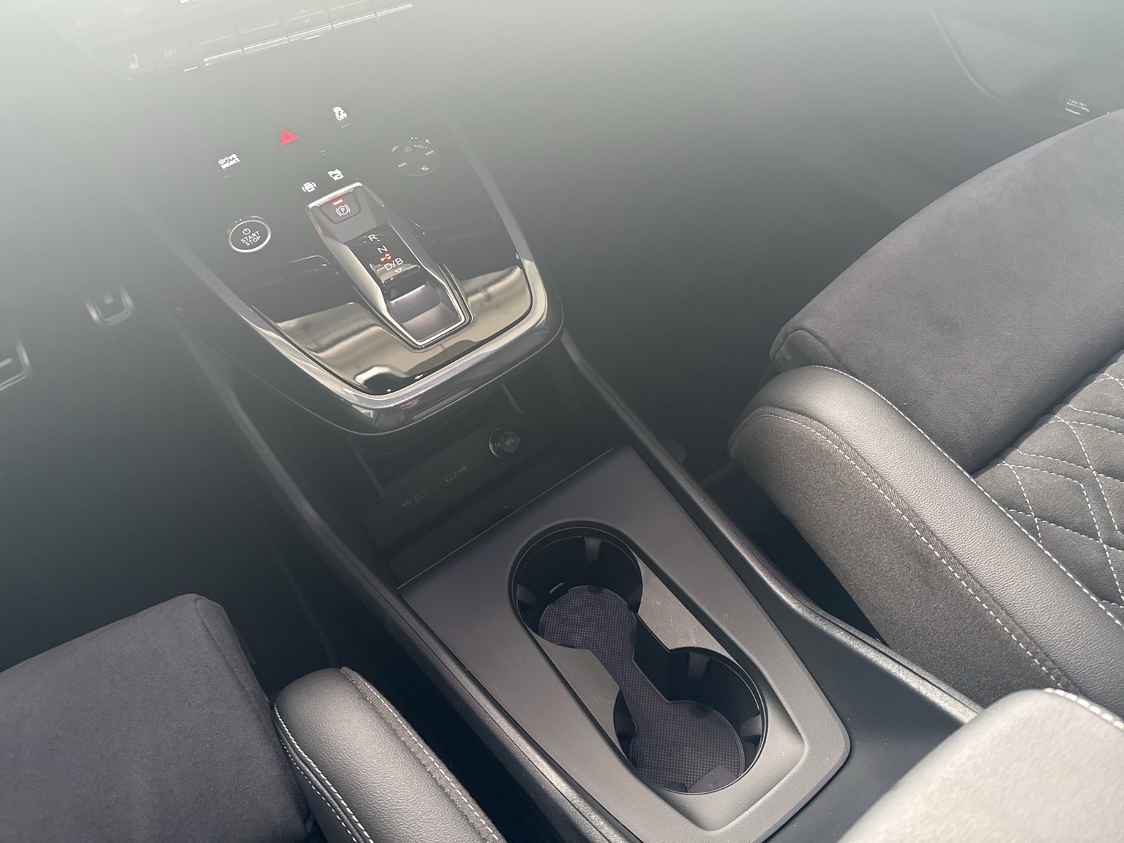 Audi Q4 Sportback 55 e-tron quattro +editionSLine+AHK+Pano+Assistenzpaket+