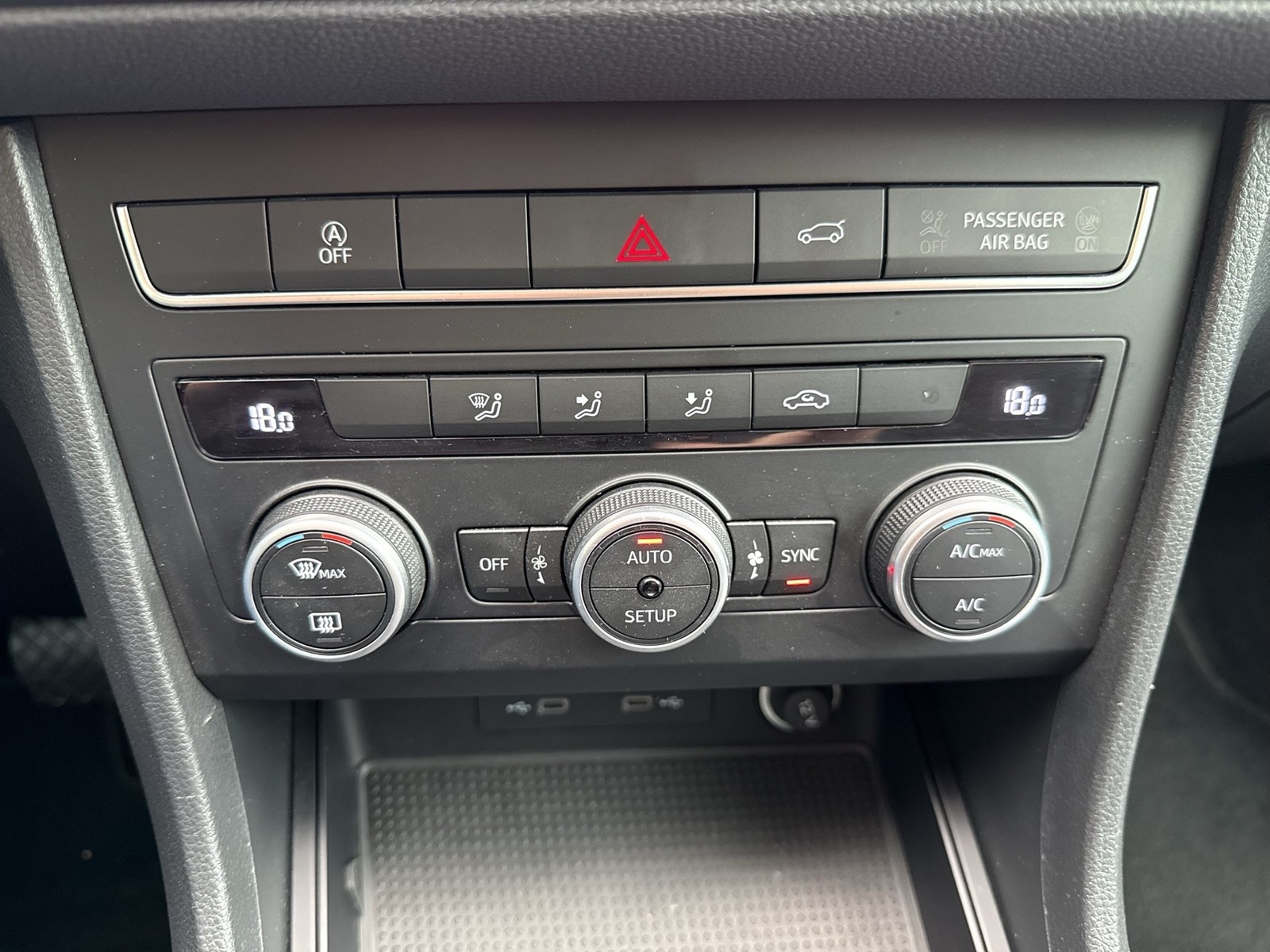 Seat Ateca 2.0 Style AHK eKLAPPE CARPLAY