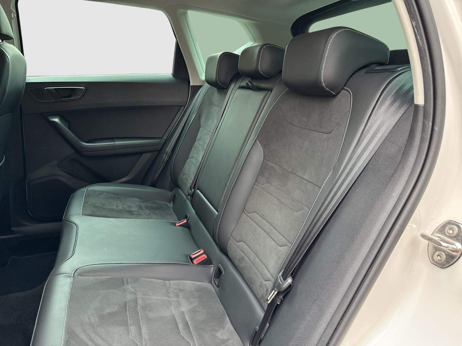 Seat Ateca 2.0 Style AHK eKLAPPE CARPLAY