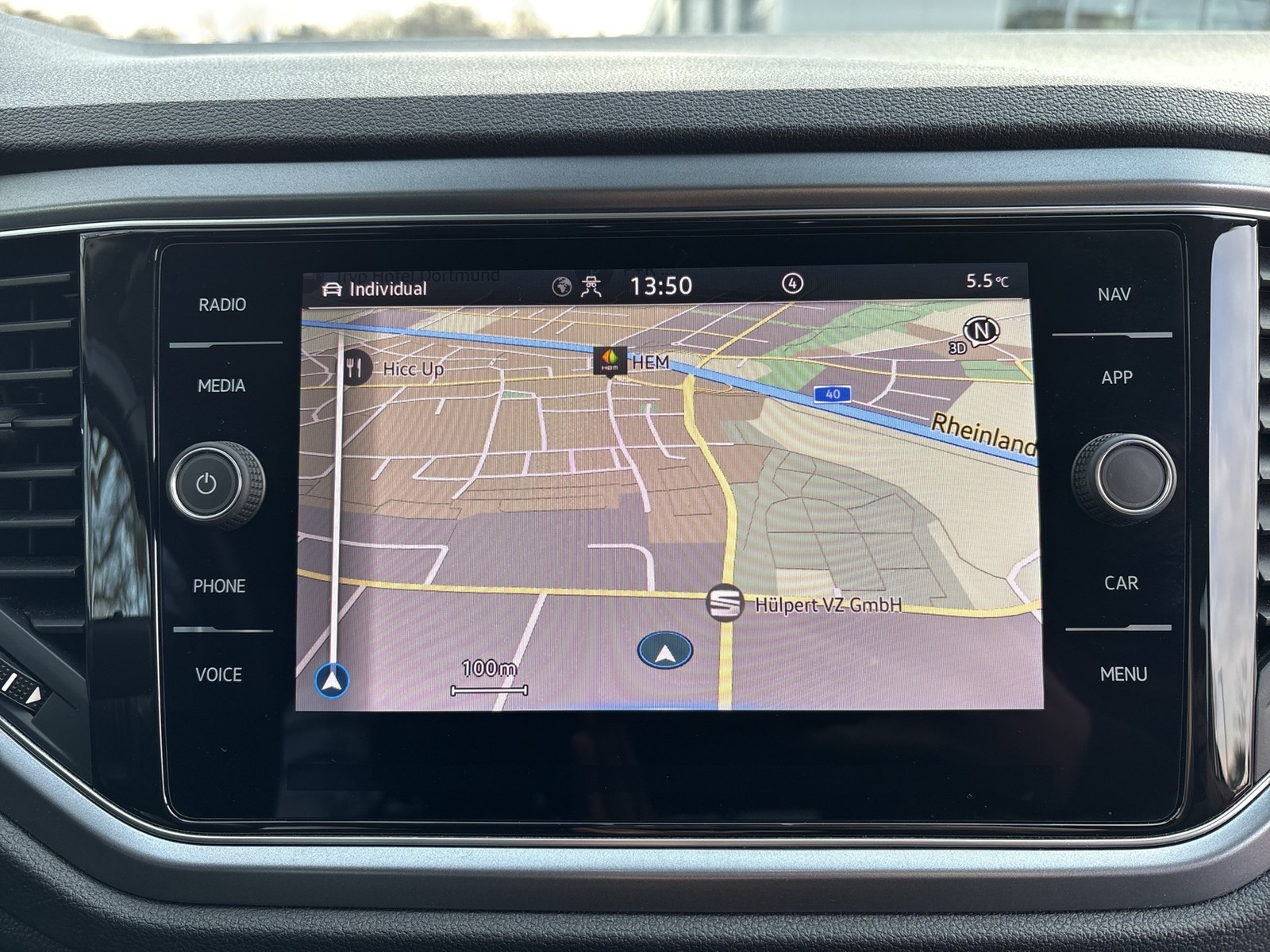 Volkswagen T-Roc 2.0 ACTIVE ACC ALU17 eKLAPPE NAVI SITZHEIZ