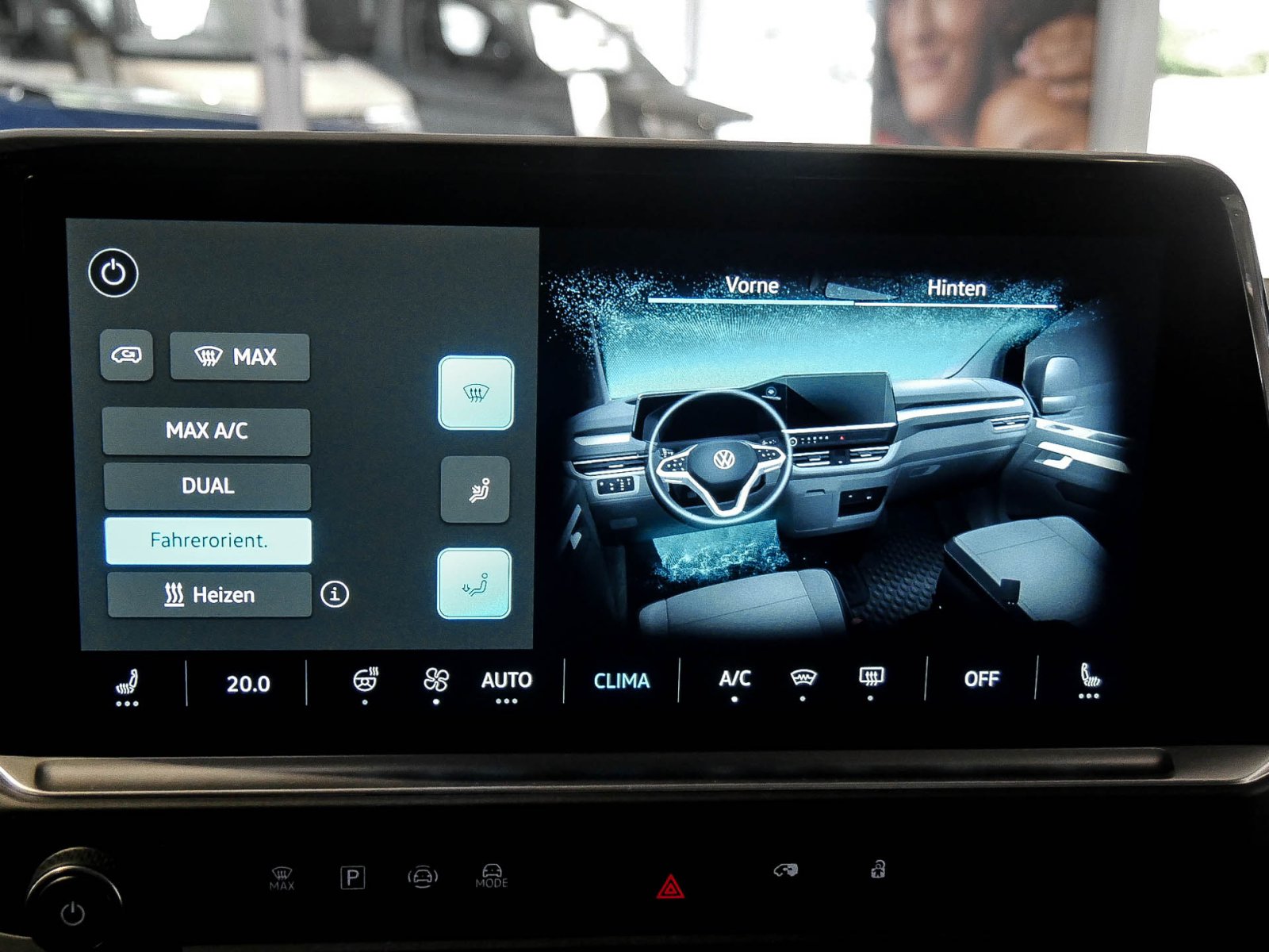 Volkswagen T7 Caravelle PANAMERICANA LED PANO AHK LM19