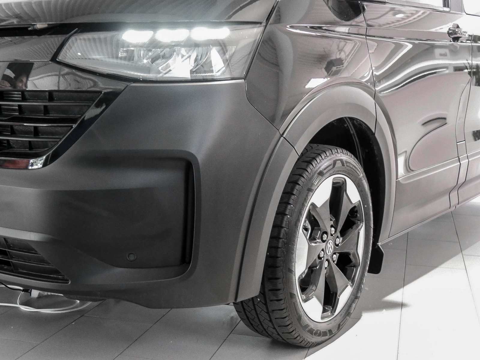 Volkswagen T7 Caravelle PANAMERICANA LED PANO AHK LM19