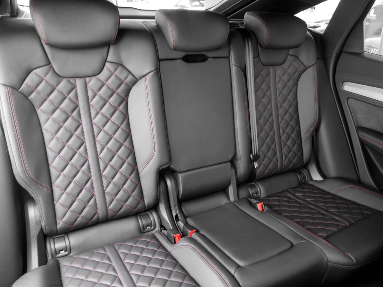 Audi Q5 Sportback 45 quattro S LINE PANO AHK CAM LM21