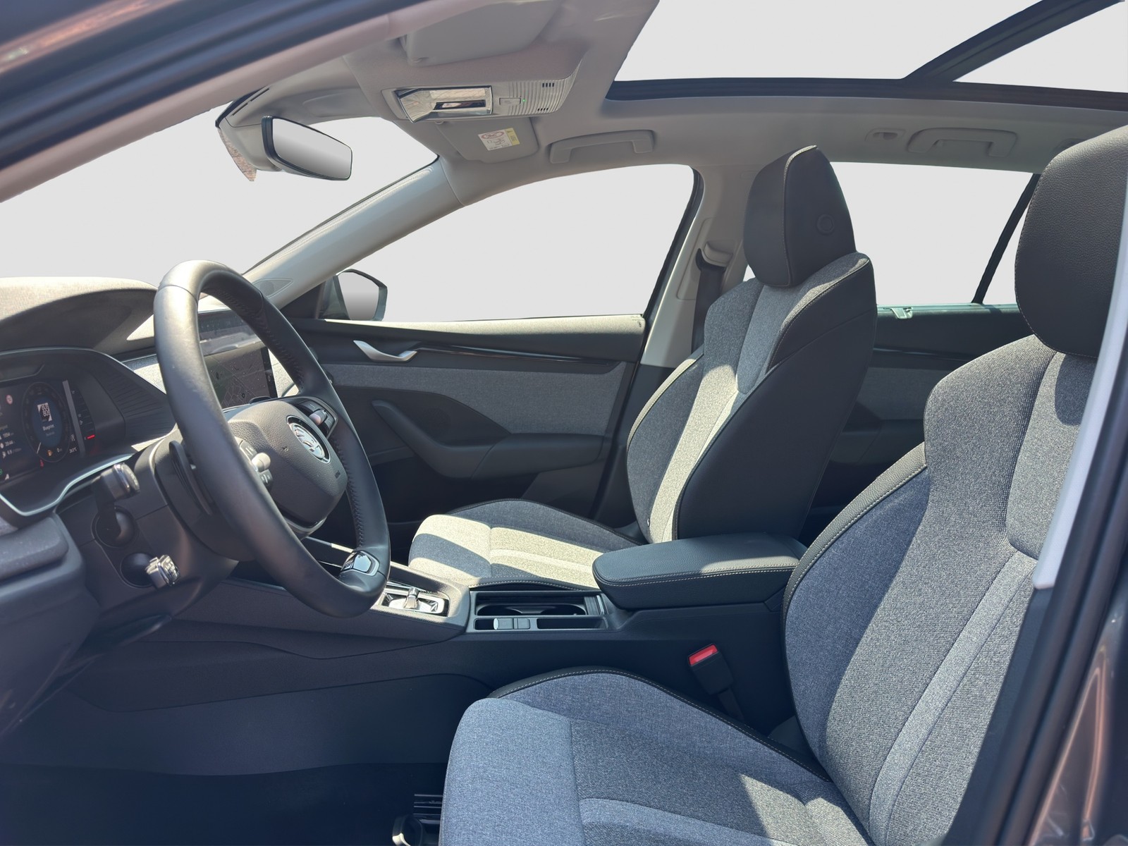 Skoda Octavia Combi 1.5 e-TEC SELECTION PANO AHK CAM