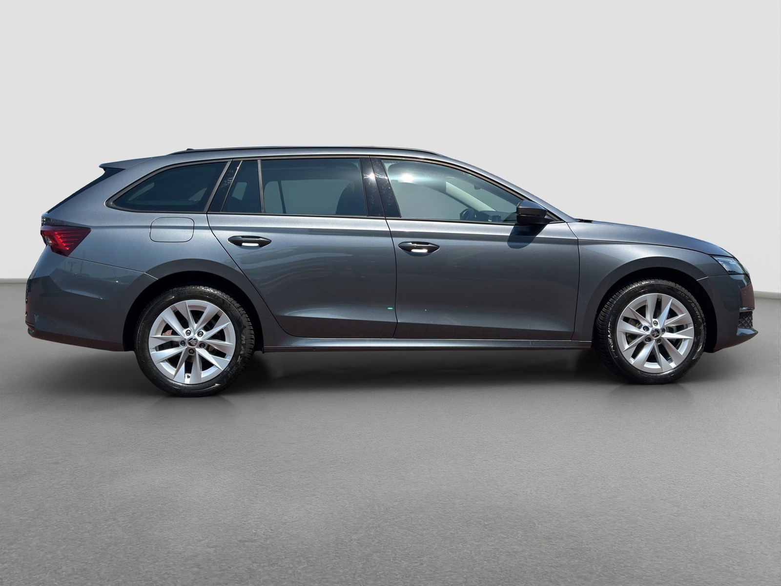 Skoda Octavia Combi 1.5 e-TEC SELECTION PANO AHK CAM