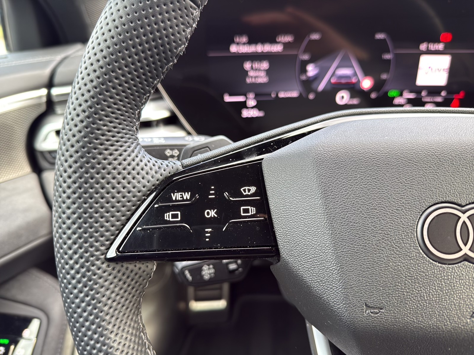 Audi A5 Avant TDI quattro S tronic S line Edition one Techpro+Sportsitze+AHK+B&O+Standheizung