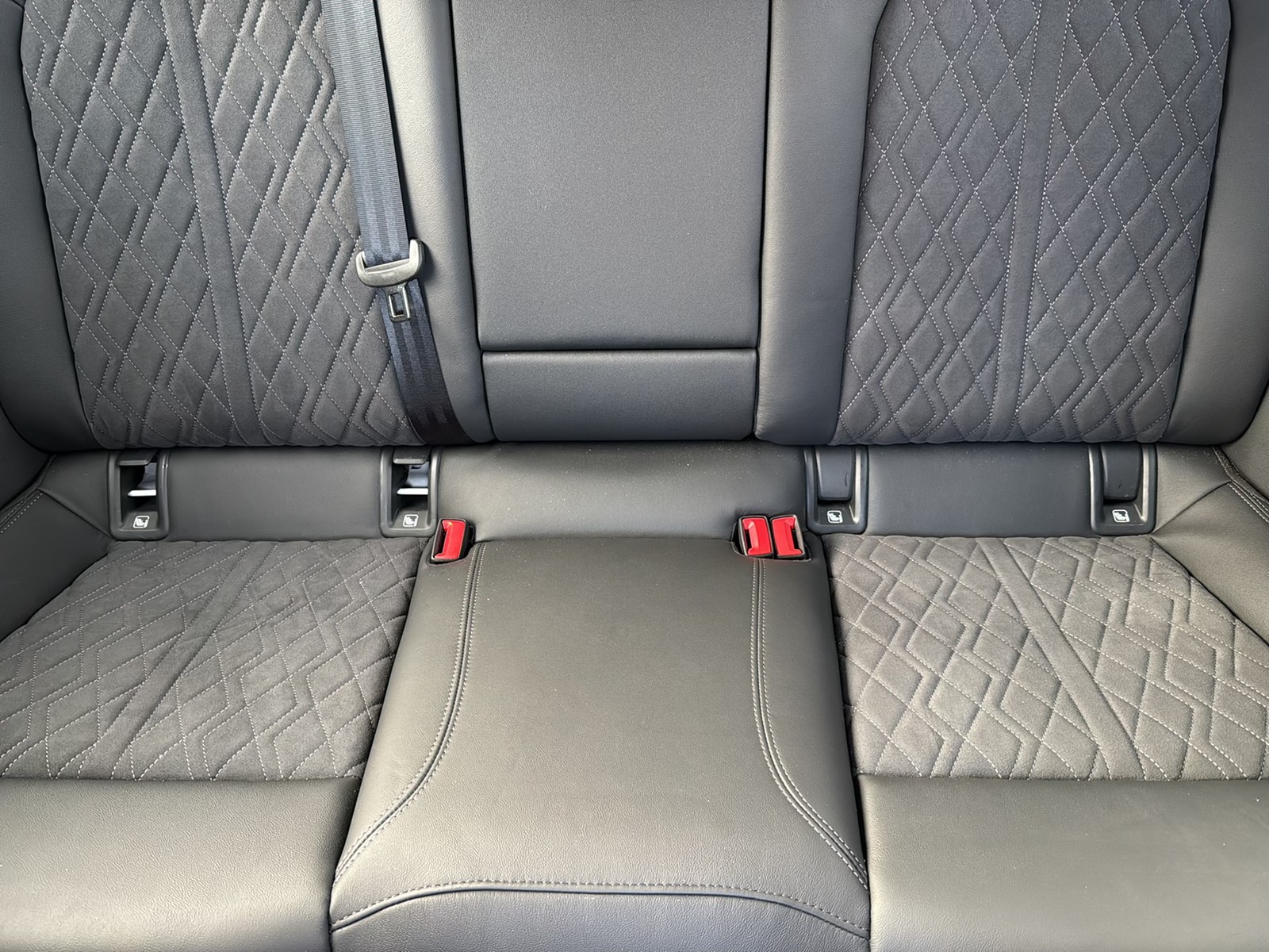 Audi A5 Avant TDI quattro S tronic S line Edition one Techpro+Sportsitze+AHK+B&O+Standheizung