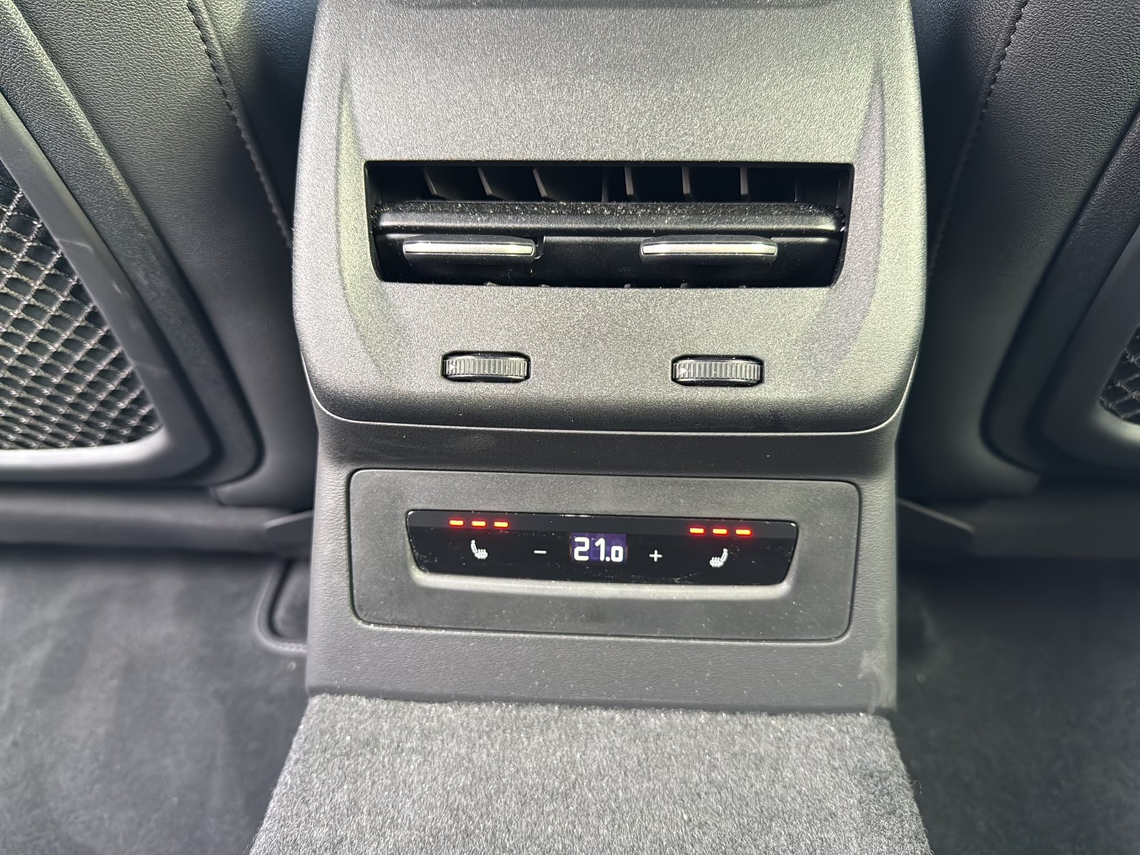 Audi A5 Avant TDI quattro S tronic S line Edition one Techpro+Sportsitze+AHK+B&O+Standheizung