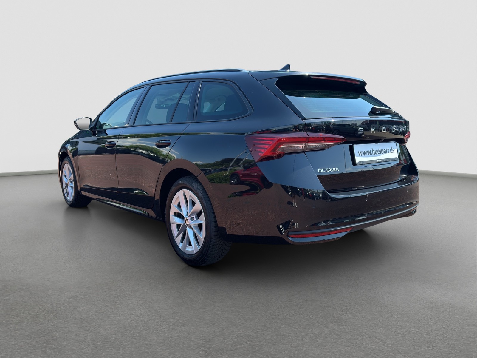 Skoda Octavia Combi 1.5 e-TEC SELECTION CAM ACC NAVI