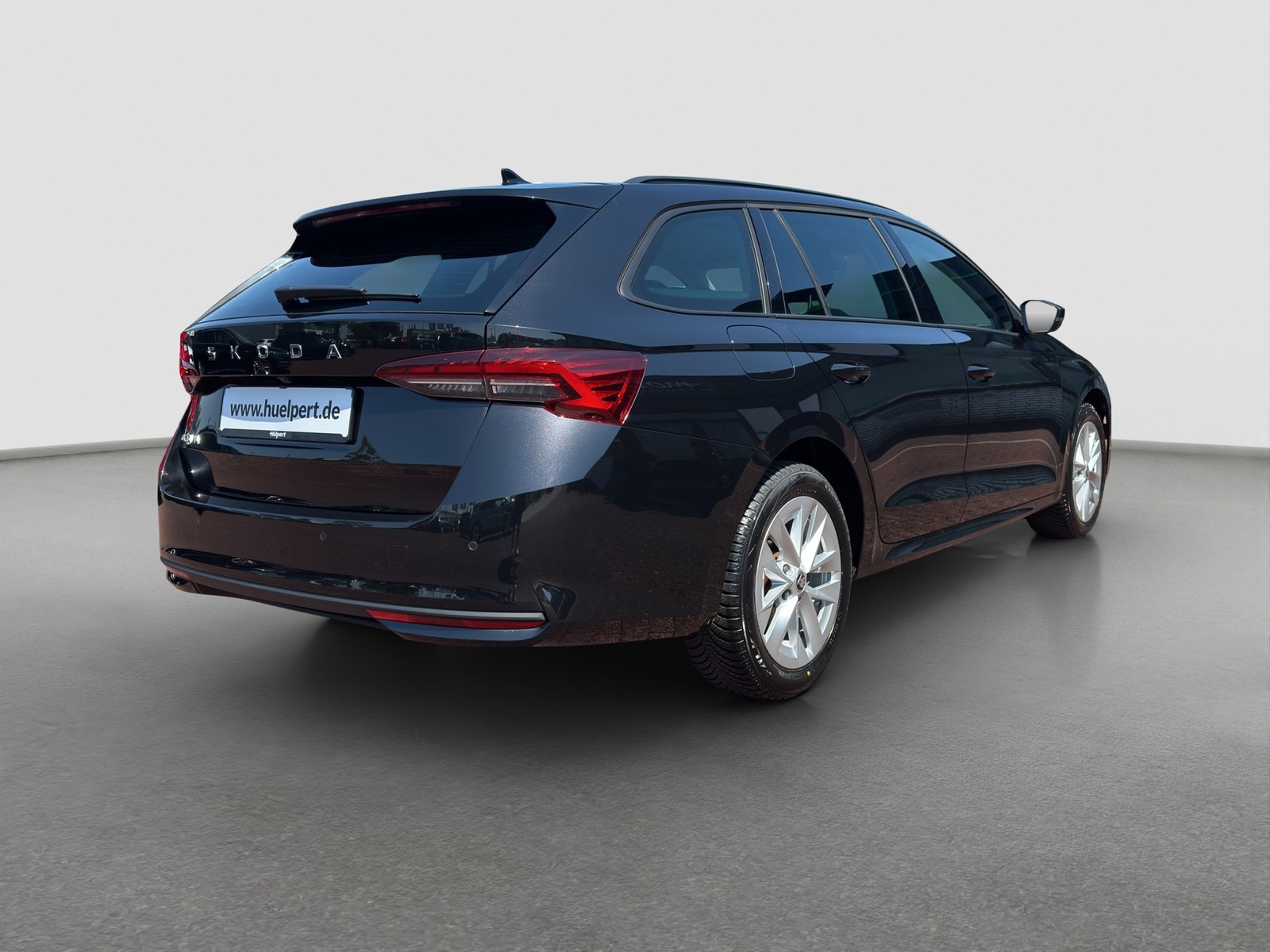 Skoda Octavia Combi 1.5 e-TEC SELECTION CAM ACC NAVI