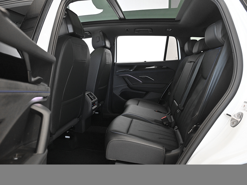 Volkswagen Tayron 2.0 R-LINE 4MOTION DSG LEDER BLACKSTYLE