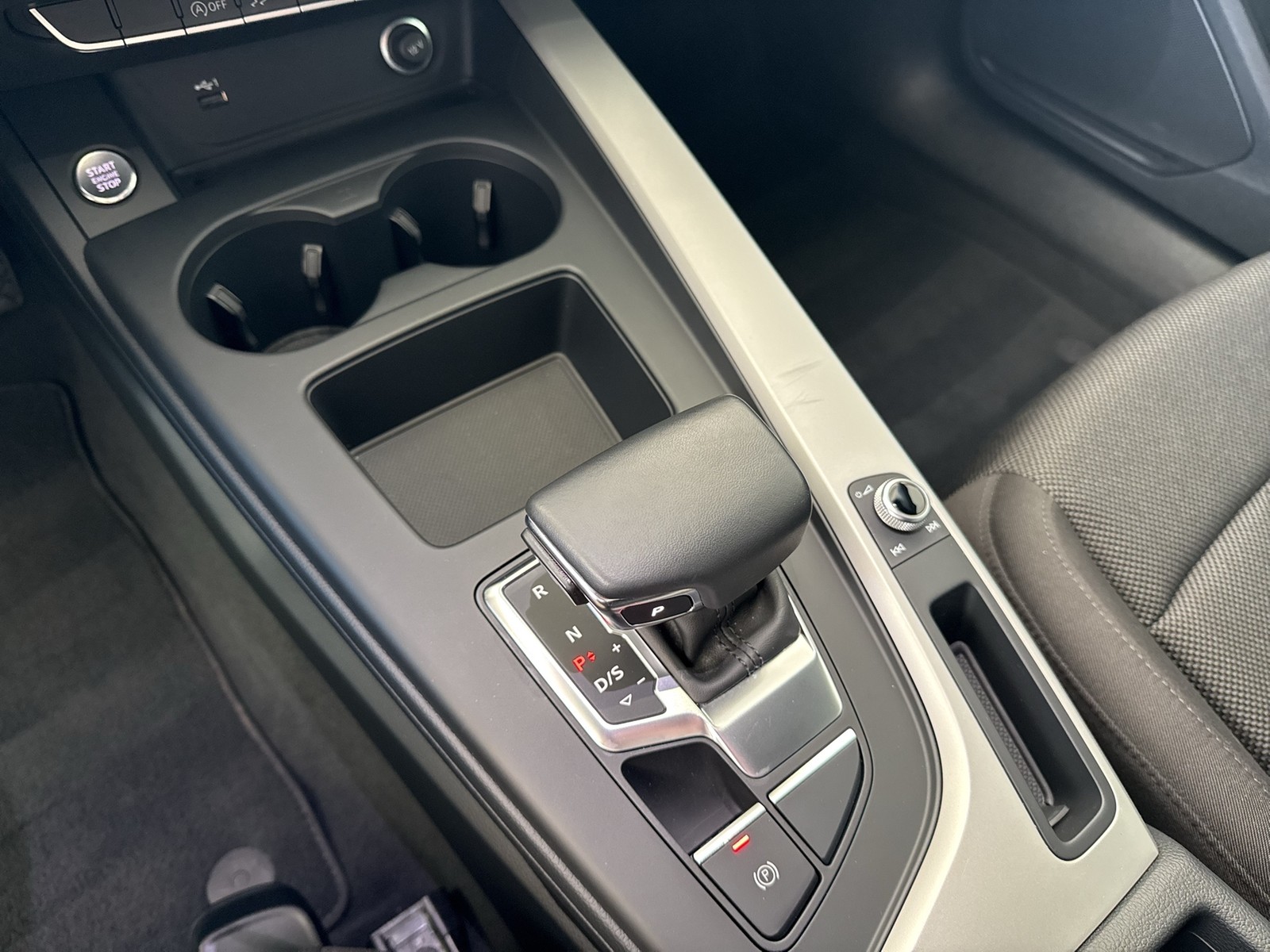 Audi A4 Avant 35 eKLAPPE NAVI+ SITZHEIZ. TEMPOMAT
