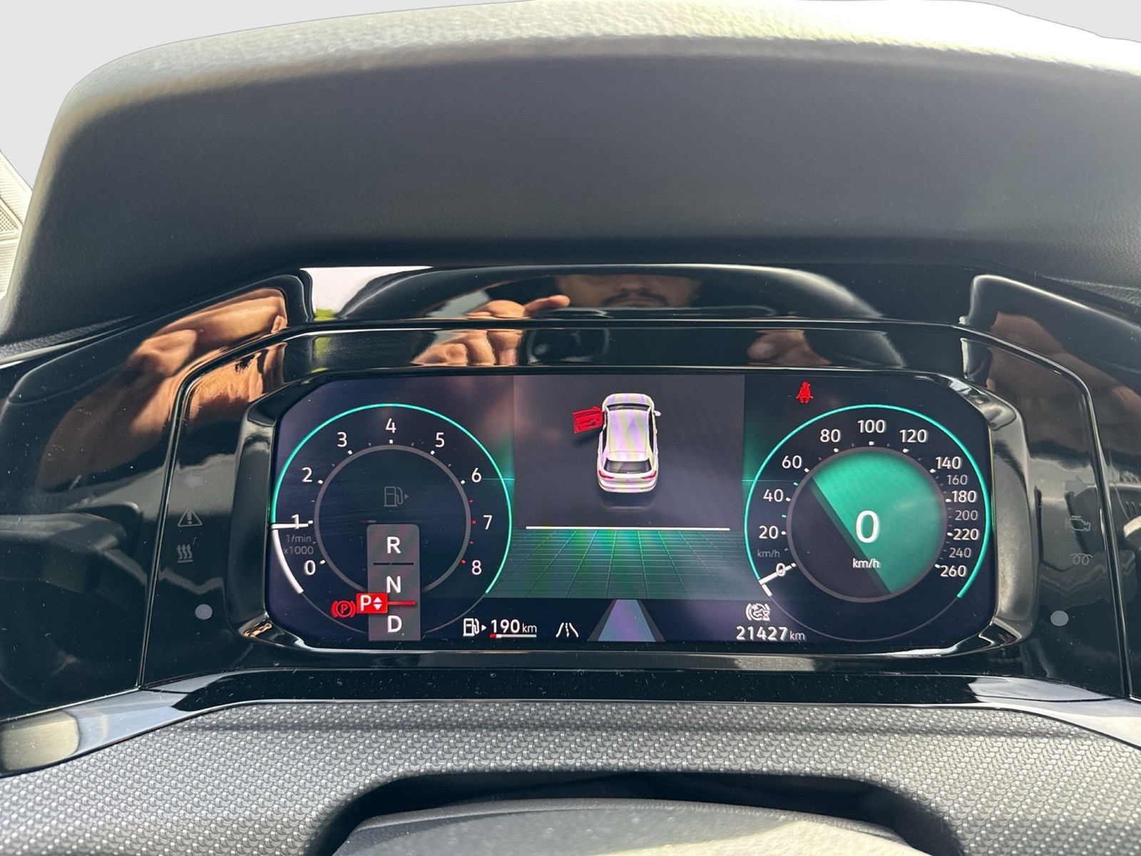 Volkswagen Golf 1.5 eTSI R-LINE KAMERA ACC ALU18 CARPLAY
