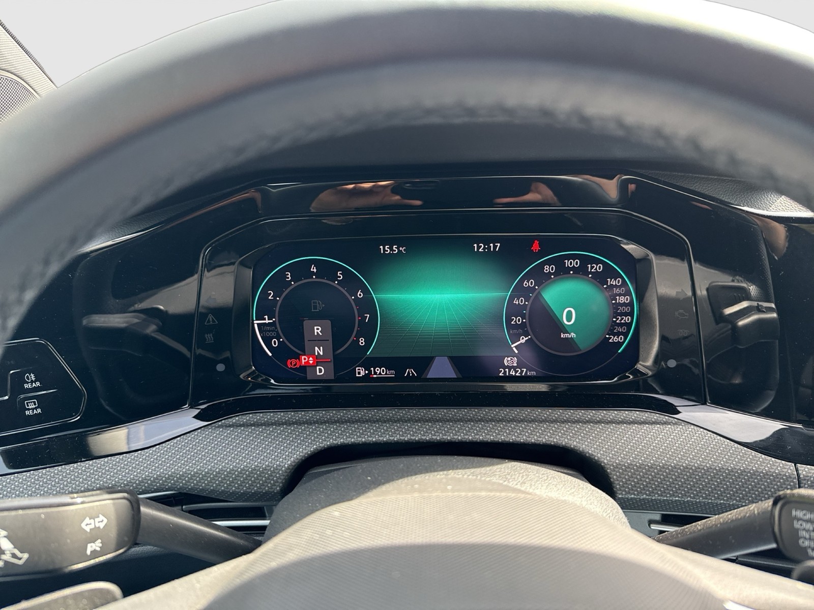 Volkswagen Golf 1.5 eTSI R-LINE KAMERA ACC ALU18 CARPLAY