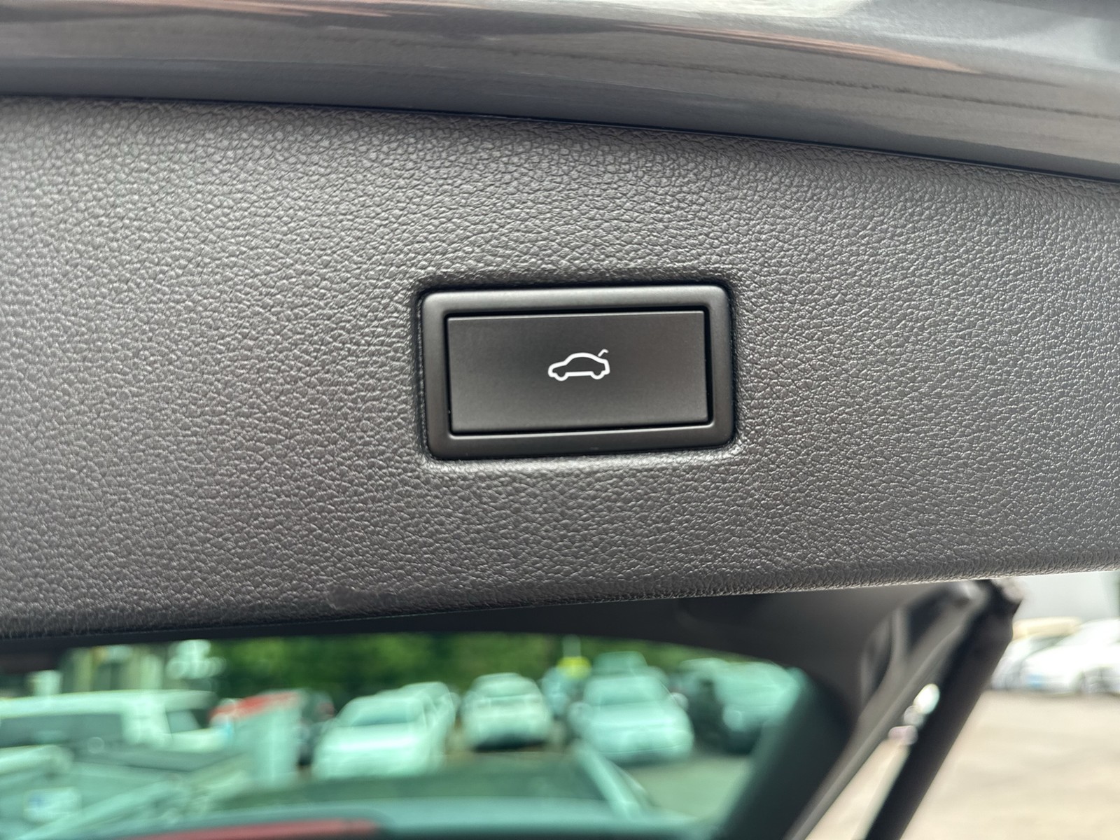 Volkswagen Tiguan 1.5 ELEGANCE ACC LM18 EKLAPPE NAVI SITZHZ