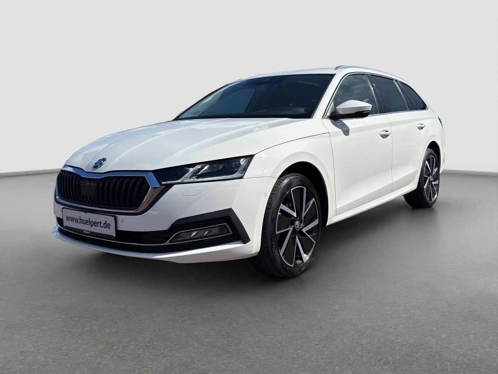 Skoda Octavia Combi 2.0 STYLE STANDHZ. PANO CAM LM18