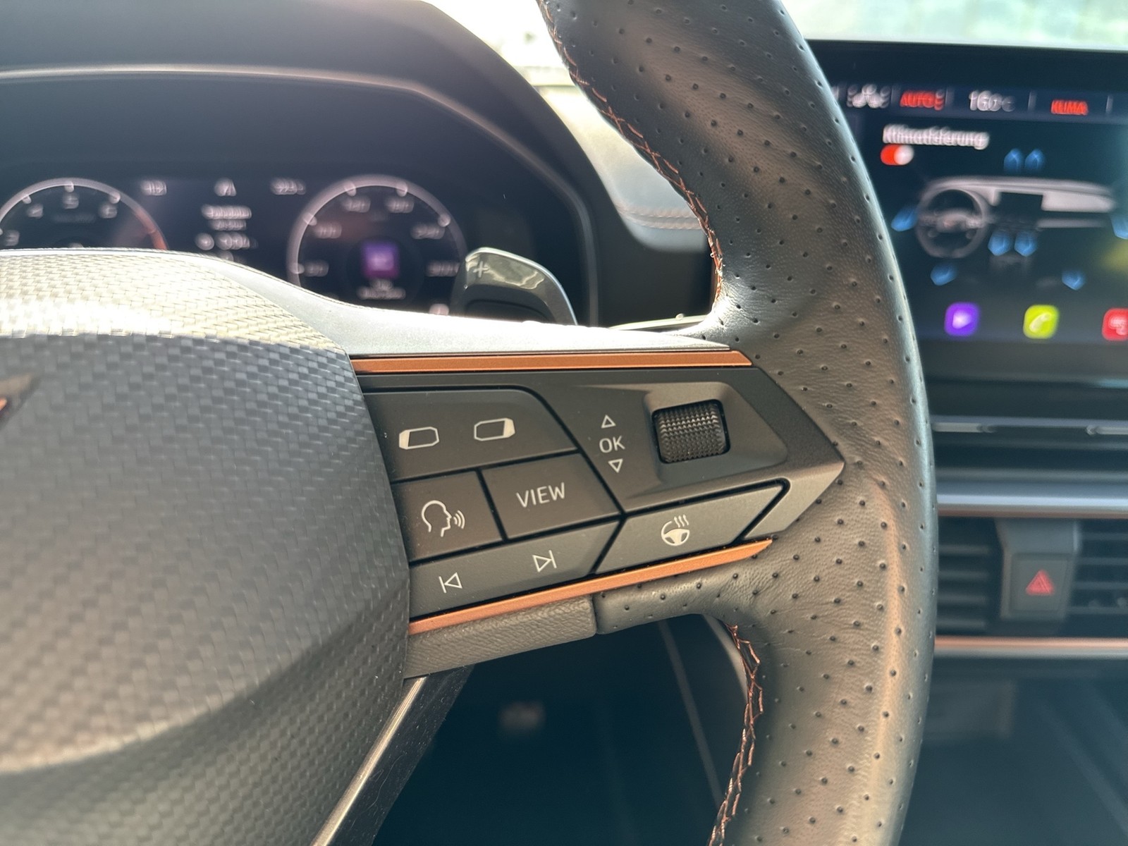 Cupra Formentor 1.5 ACC LM18 NAVI CARPLAY SITZHEIZUNG