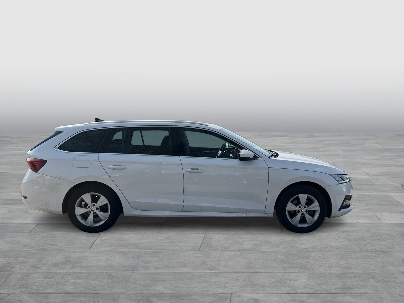 Skoda Octavia Combi 2.0 STYLE AHK CAM ACC HEAD-UP NAVI