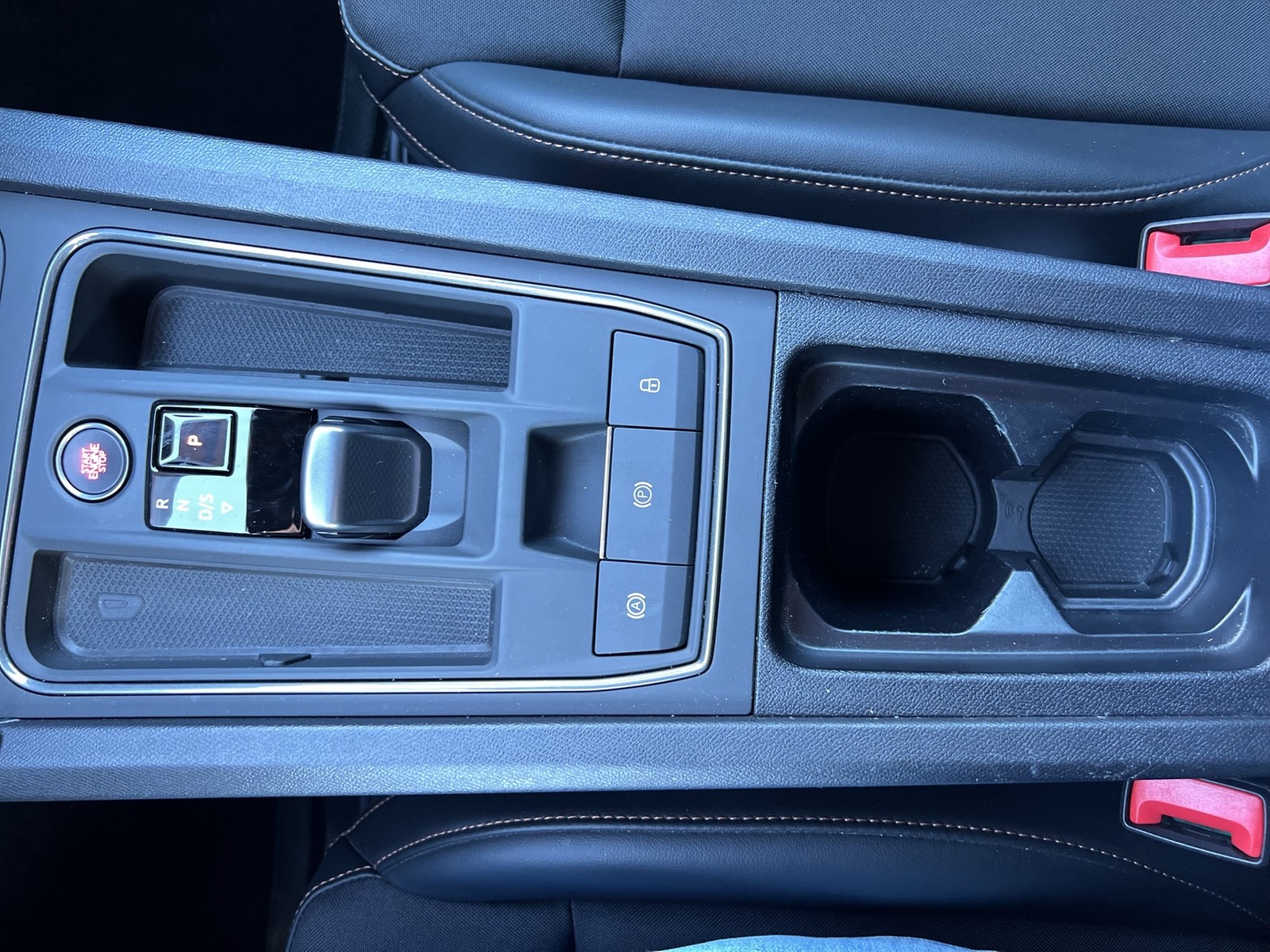 Cupra Formentor 1.4 HYBRID VZ CAM ACC LM19 NAVI SITZHZ