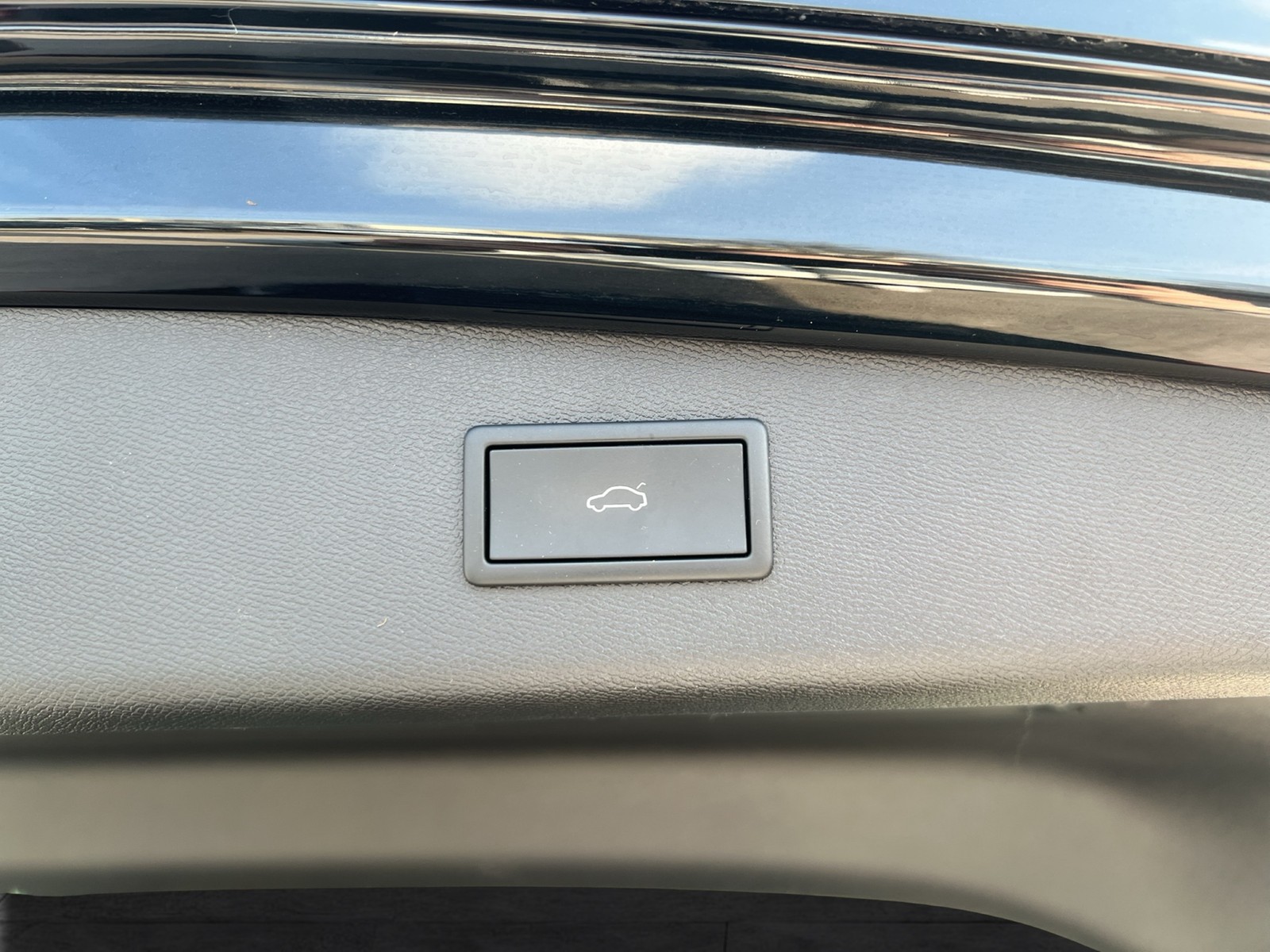 Cupra Leon ST 2.0 VZ 4X4 PANO CAM ACC LM19 EKLAPPE NAVI