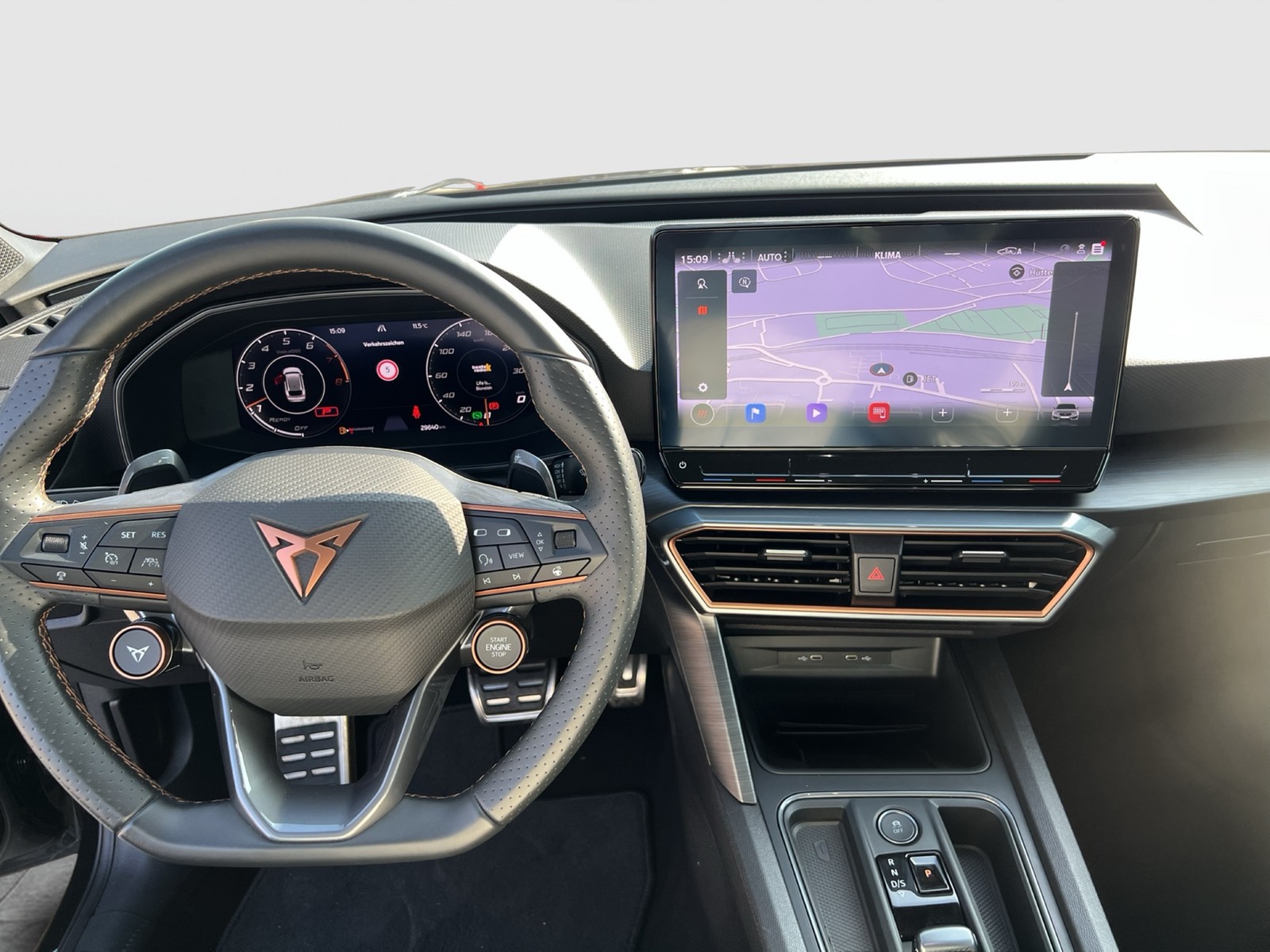 Cupra Leon ST 2.0 VZ 4X4 PANO CAM ACC LM19 EKLAPPE NAVI