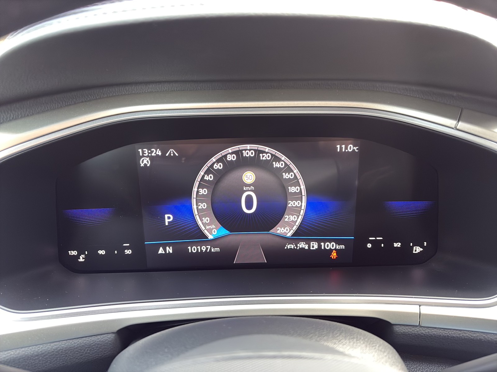 Volkswagen T-Roc 2.0 MOVE STANDHZ CAM ACC LM17 NAVI CARPLAY