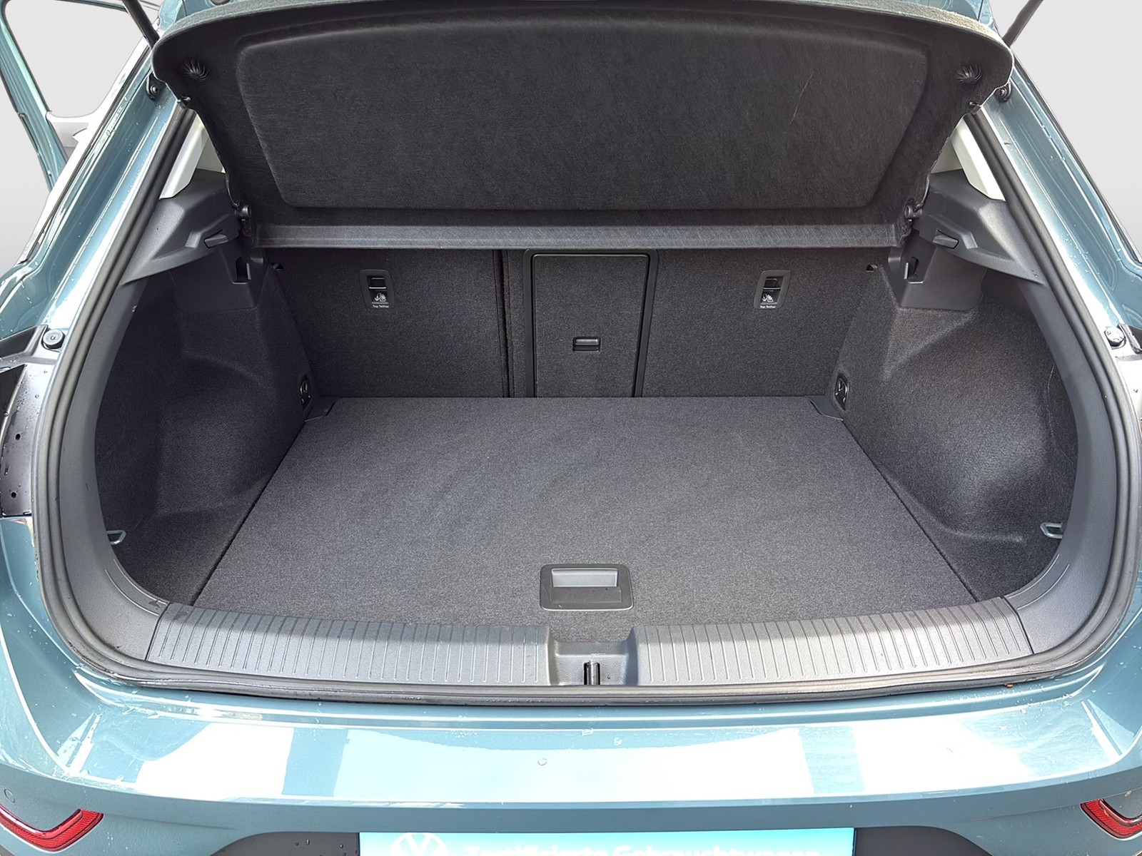 Volkswagen T-Roc 2.0 MOVE STANDHZ CAM ACC LM17 NAVI CARPLAY