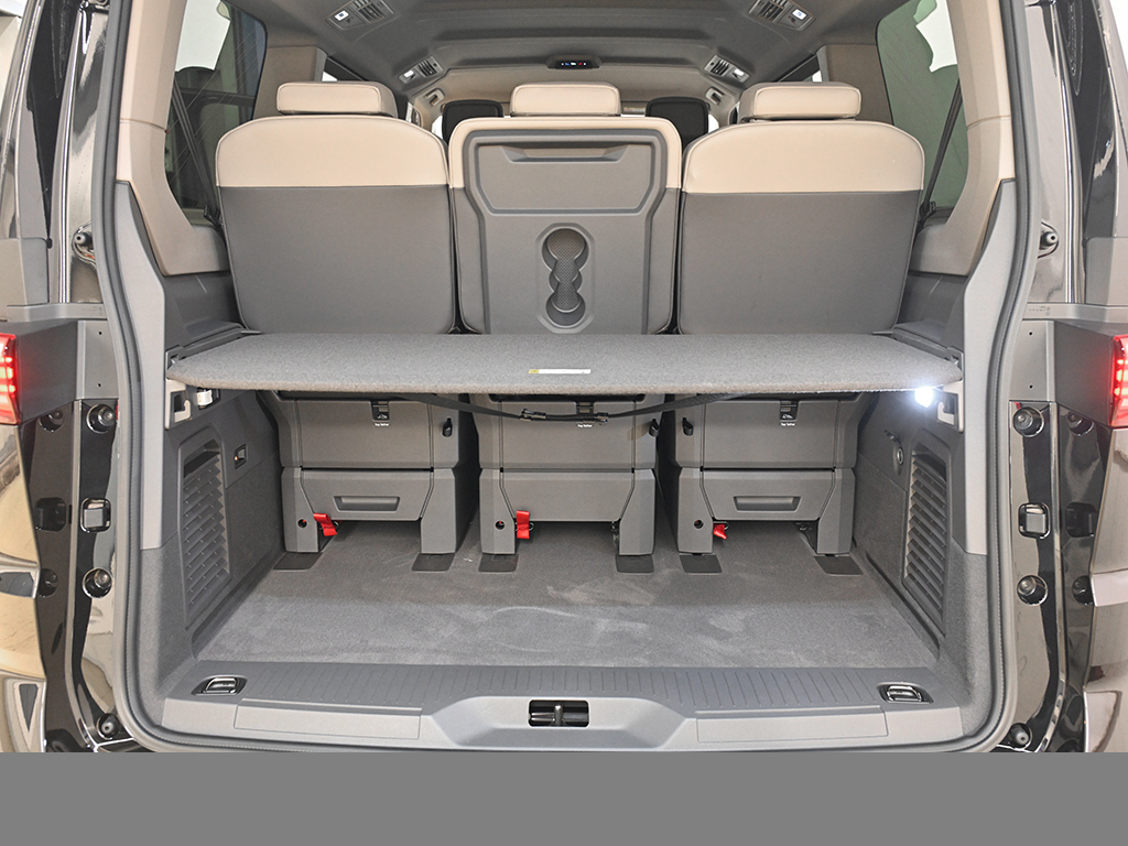 Volkswagen T7 Multivan eHYBRID ENERGY 4MOTION LÜ MATRIX LED