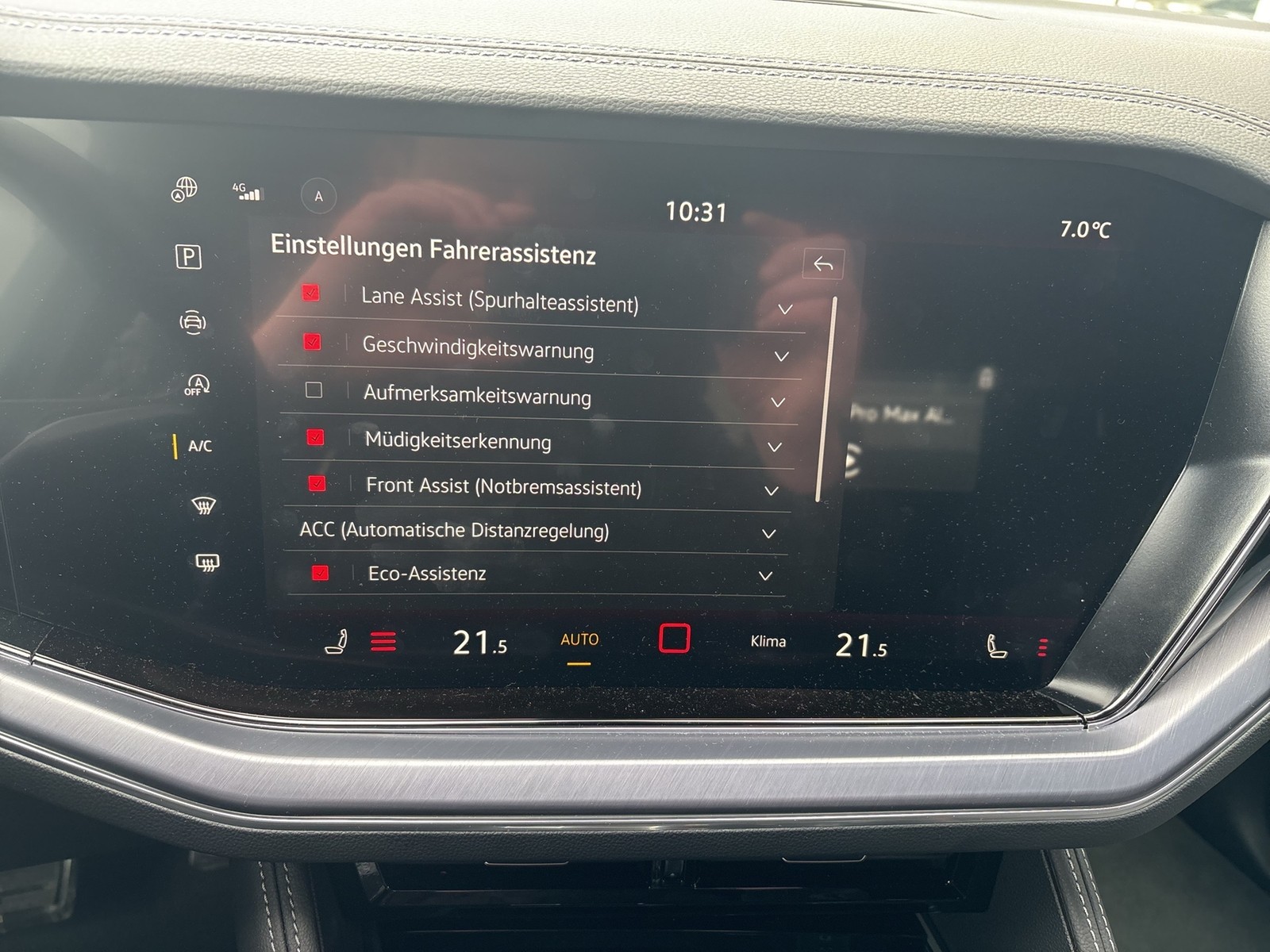 Volkswagen Touareg V6 R-LINE BLACK STYLE DYNAUDIO AHK LM21