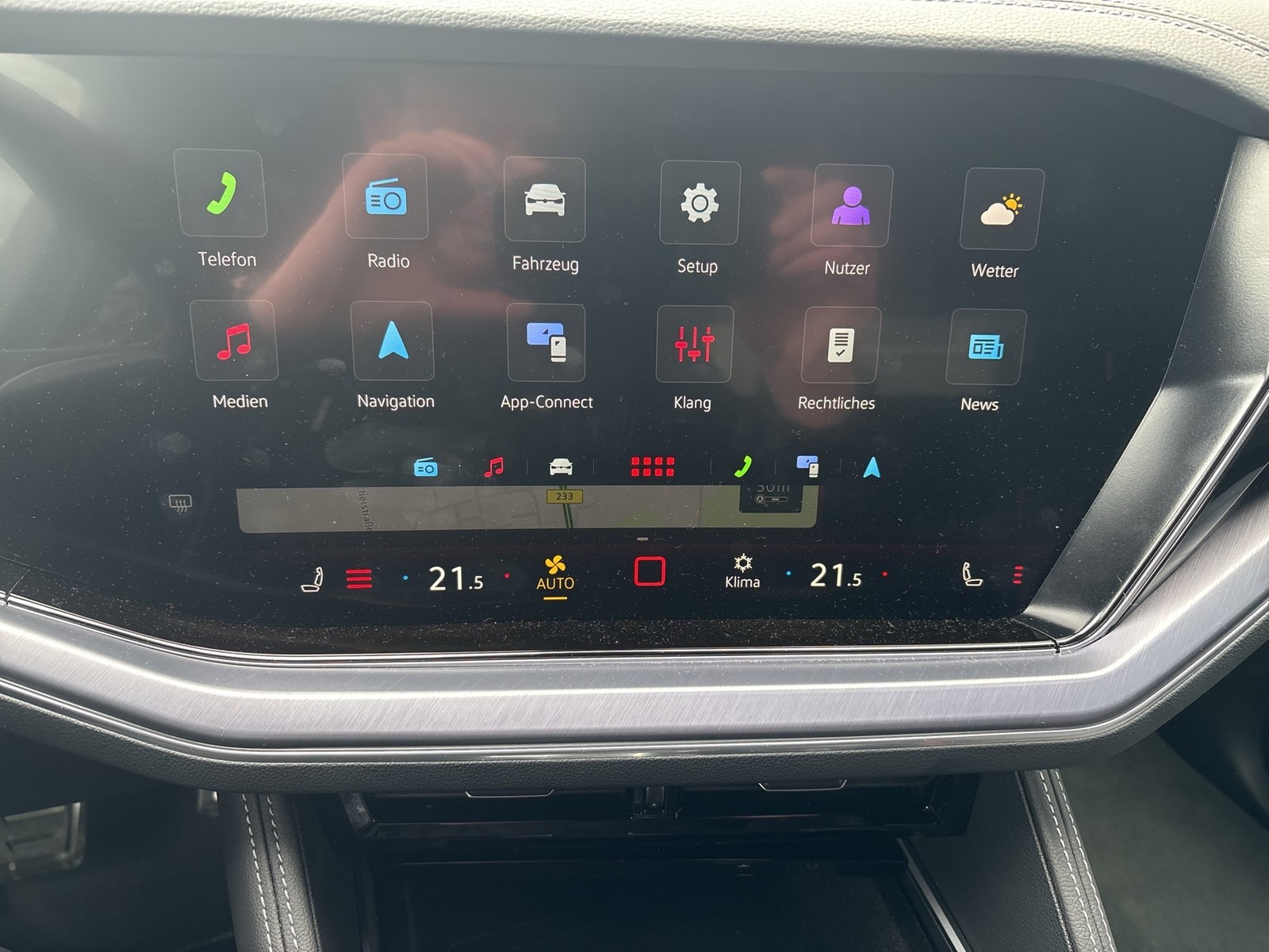 Volkswagen Touareg V6 R-LINE BLACK STYLE DYNAUDIO AHK LM21