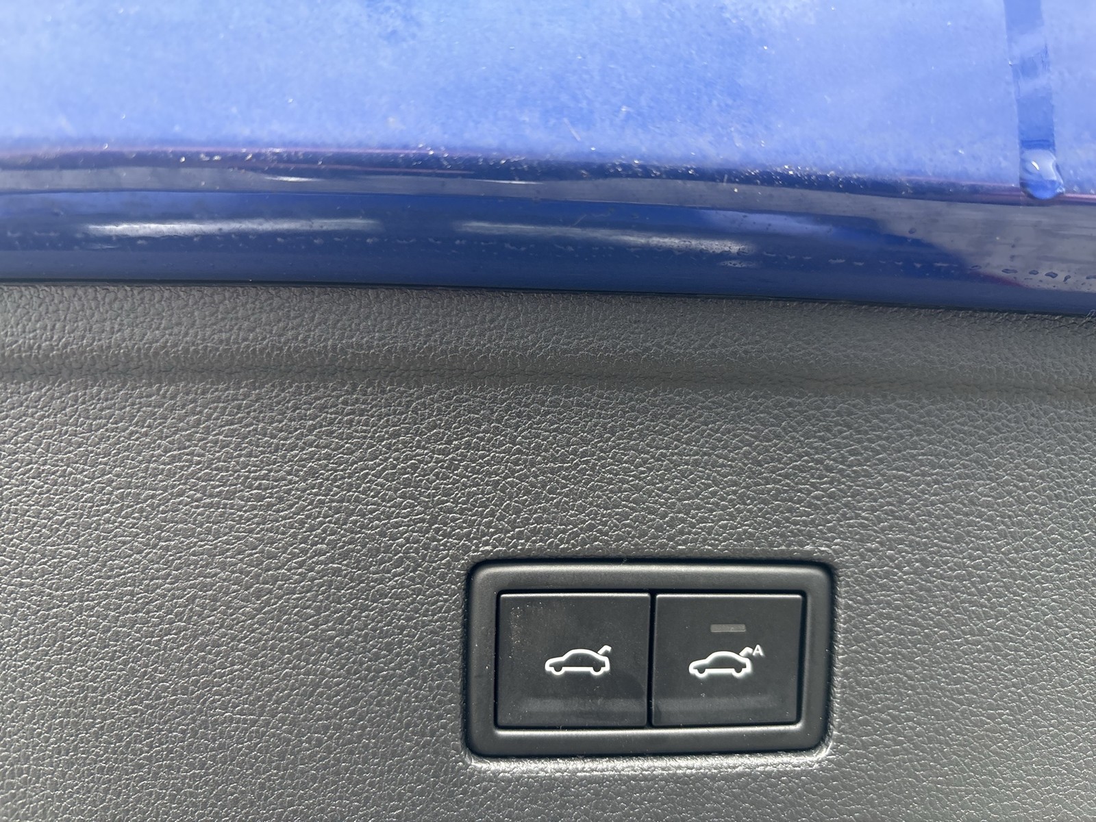 Volkswagen Touareg V6 R-LINE BLACK STYLE DYNAUDIO AHK LM21