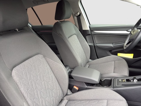 Volkswagen Golf VIII 1.5 HYBRID LIFE FACELIFT LM17 CARPLAY