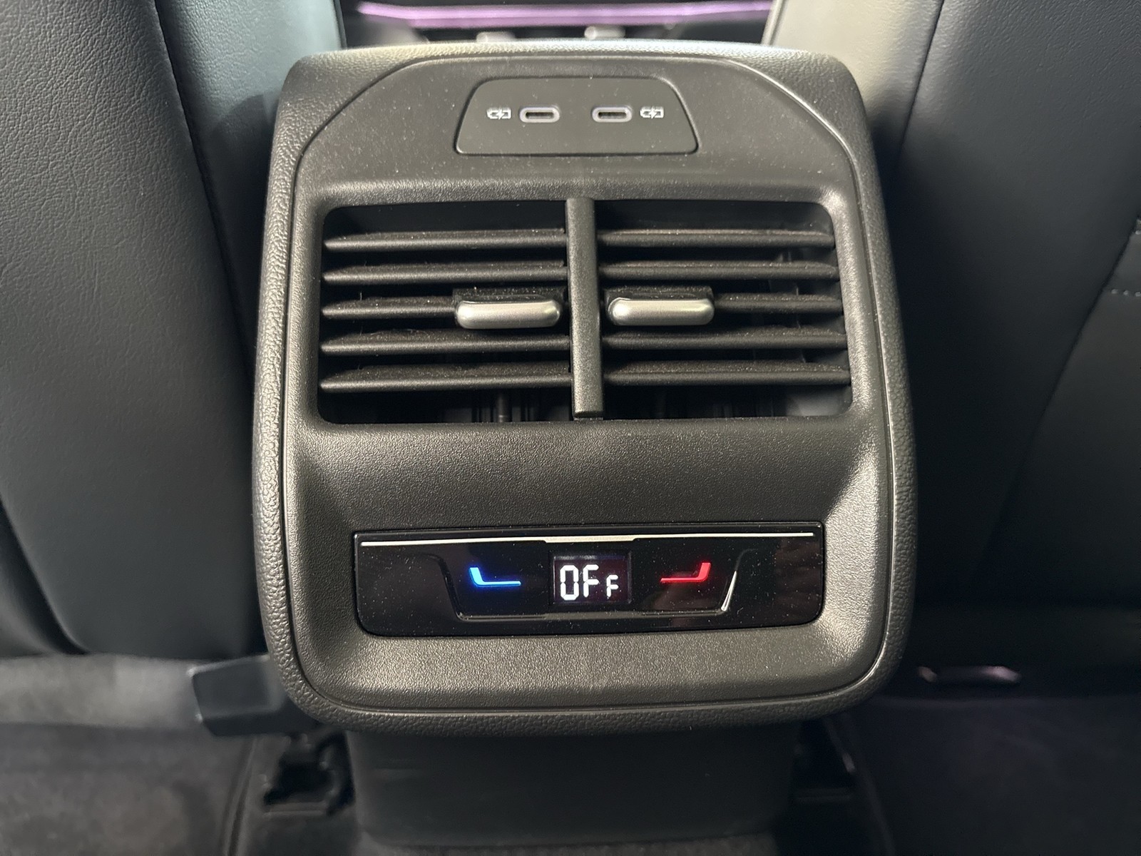 Volkswagen Passat Variant 1.5 HYBRID BUSINESS AHK CAM ACC