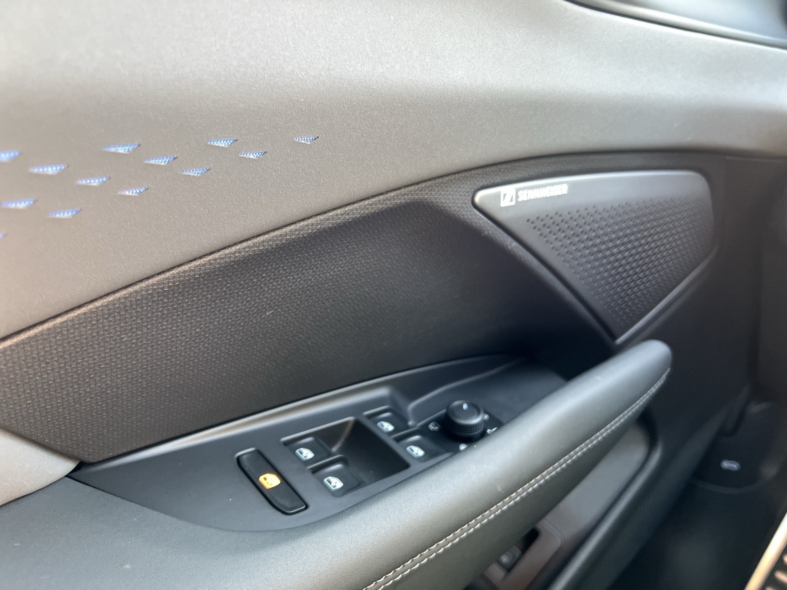 Cupra Terramar 1.5 eTSI SENNHEISER CAM ACC LM18 NAVI