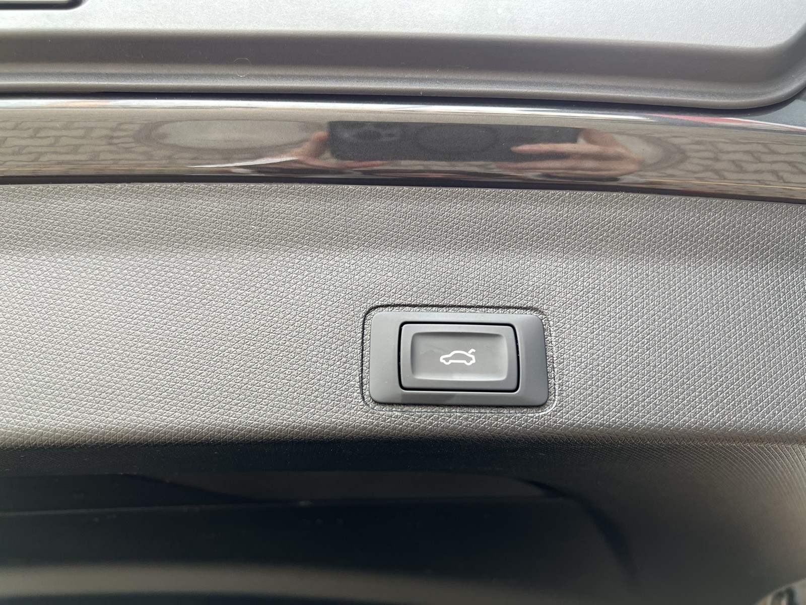 Cupra Terramar 1.5 eTSI SENNHEISER CAM ACC LM18 NAVI