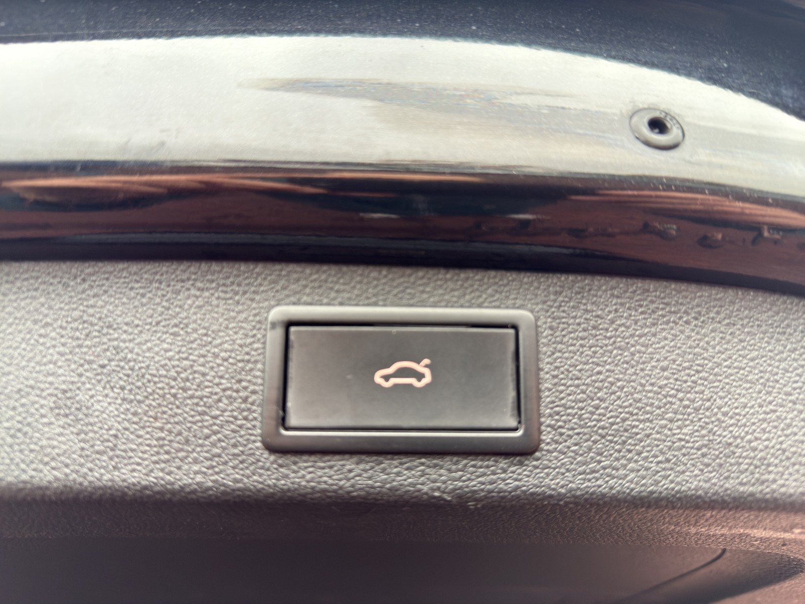 Skoda Kodiaq 2.0 SPORTLINE 4X4 STANDHZ AHK 360CAM LM19