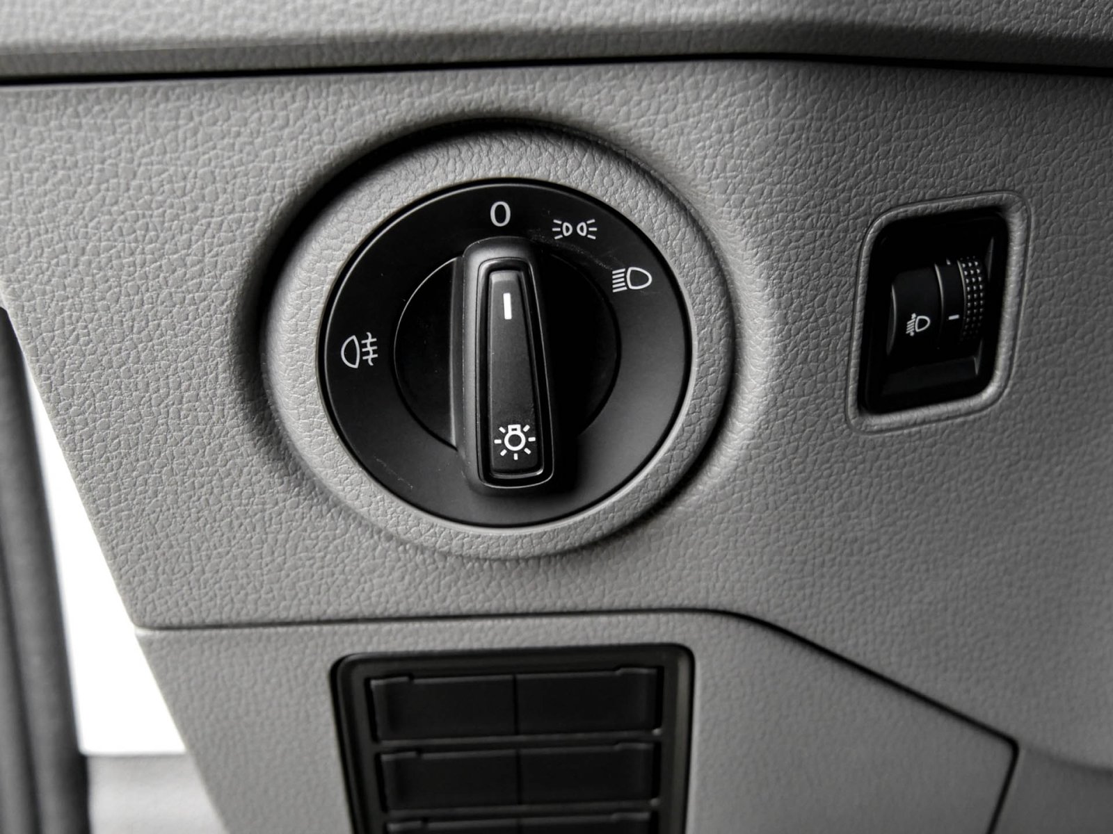 Volkswagen Crafter Kasten 35 2.0 MR HD NAVI ACC CARPLAY