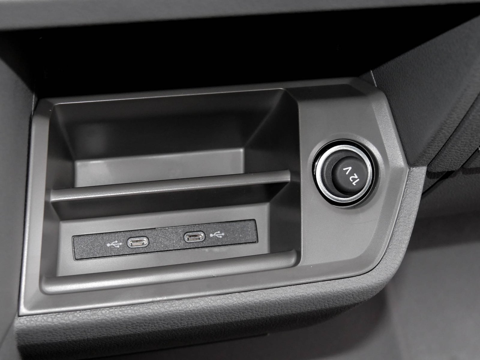 Volkswagen Crafter Kasten 35 2.0 MR HD NAVI ACC CARPLAY
